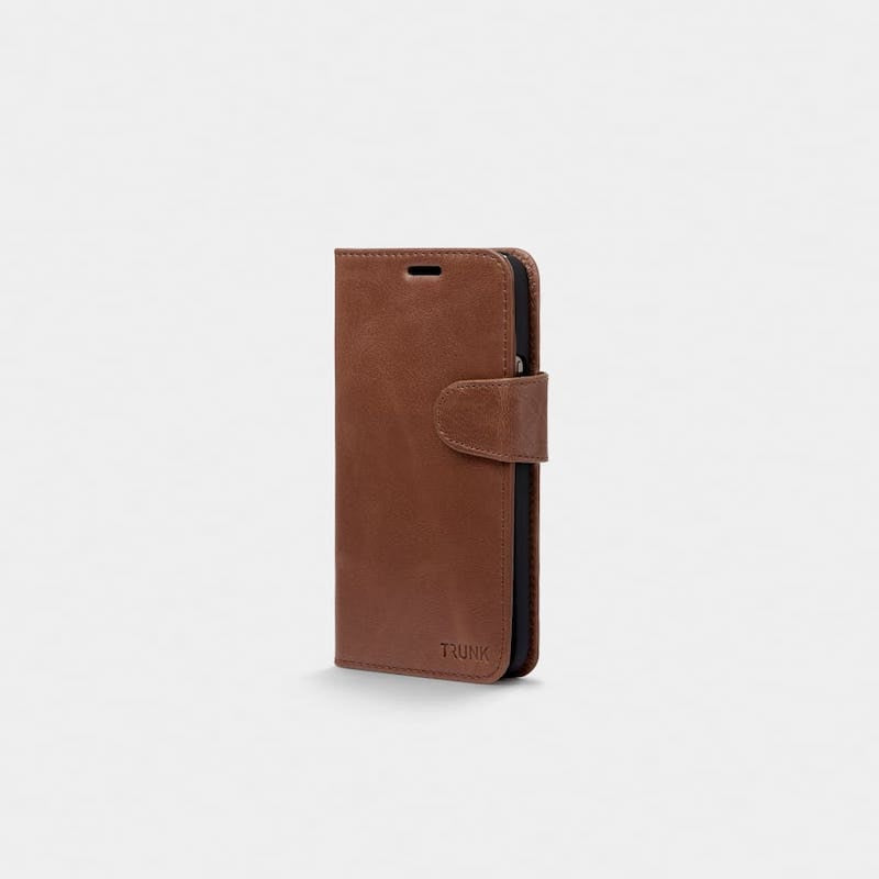 Capa Trunk Wallet iPhone 12/12 Pro - Couro castanho