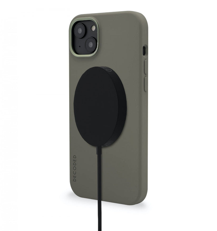 DECODED iPhone 14 Plus AntiMicrobial Silicone Cover Olive