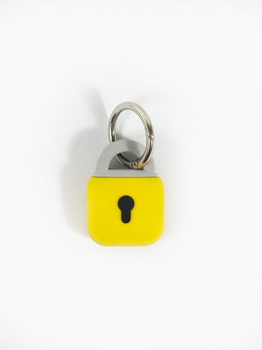 Mojipower Capa AirTag padlock